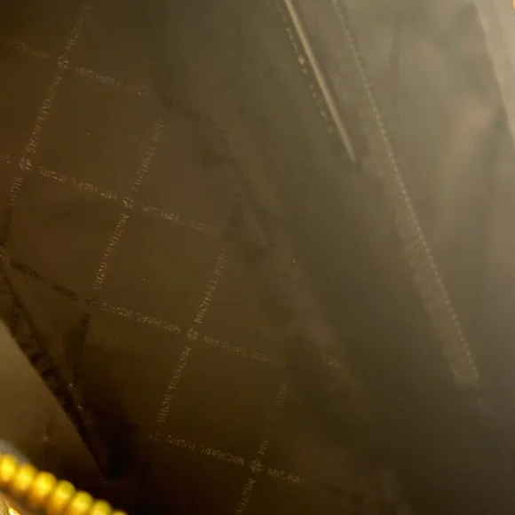 New Michael Kors Large Wilma Black Shoulder Bag - Picture 8 of 12